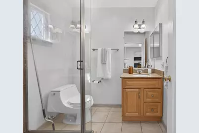 2774 Harkness Street, Sacramento, CA 95818 - Photo 43