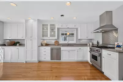 2774 Harkness Street, Sacramento, CA 95818 - Photo 29