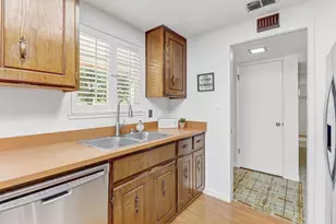 6995 Wavecrest Way, Sacramento, CA 95831 - Photo 25