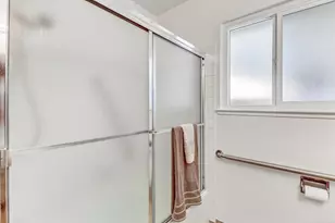 6995 Wavecrest Way, Sacramento, CA 95831 - Photo 37