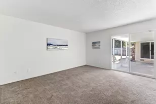 6995 Wavecrest Way, Sacramento, CA 95831 - Photo 33