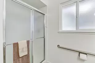 6995 Wavecrest Way, Sacramento, CA 95831 - Photo 33