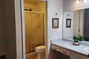 180 Hawthorne Dr, Tracy, CA 95376 - Photo 11