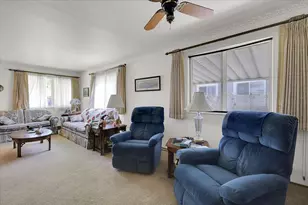 1122 E 19th St, Marysville, CA 95901 - Photo 9