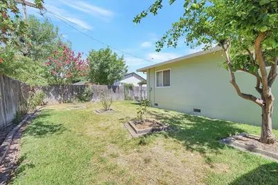 1122 E 19th Street, Marysville, CA 95901 - Photo 35