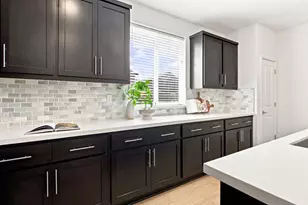 1803 Italia Wy, Tracy, CA 95377 - Photo 17