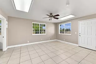 6323 Excelsior Rd, Sacramento, CA 95829 - Photo 35