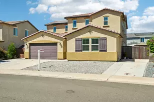 9457 Quintero Ave, Elk Grove, CA 95624 - Photo 3