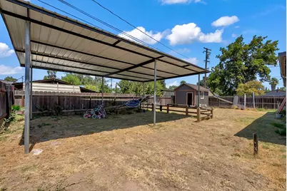 12821 Main Street, Waterford, CA 95386 - Photo 17