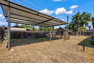 12821 Main St, Waterford, CA 95386 - Photo 17