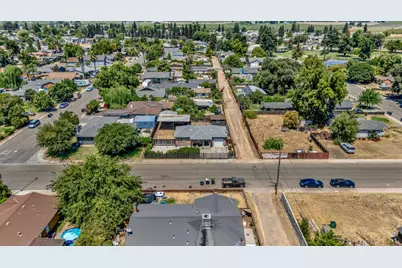 12821 Main Street, Waterford, CA 95386 - Photo 21