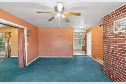 507 E Benjamin Holt Drive, Stockton, CA 95207 - Photo 17