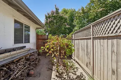 507 E Benjamin Holt Drive, Stockton, CA 95207 - Photo 35