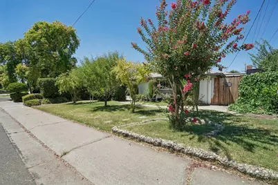 507 E Benjamin Holt Drive, Stockton, CA 95207 - Photo 33