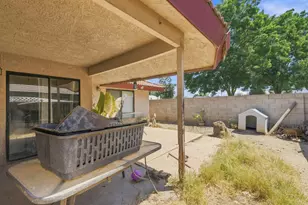 933 Barnett Way, Madera, CA 93637 - Photo 25