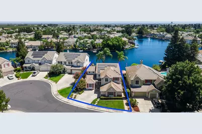 2236 Clear Lake Court, Tracy, CA 95304 - Photo 11