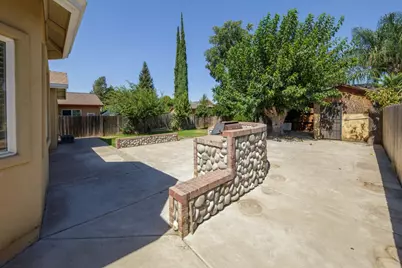 946 S Gertrude Avenue, Stockton, CA 95215 - Photo 33