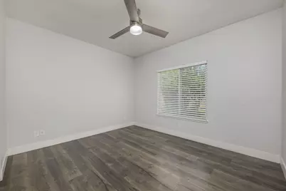 946 S Gertrude Avenue, Stockton, CA 95215 - Photo 23