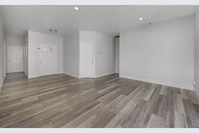 946 S Gertrude Avenue, Stockton, CA 95215 - Photo 13