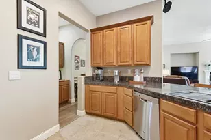 800 Morningside Dr, Folsom, CA 95630 - Photo 17