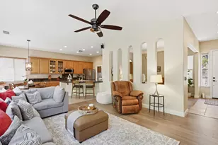 800 Morningside Dr, Folsom, CA 95630 - Photo 11