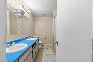 858 Cleveland Ave, Chico, CA 95928 - Photo 13