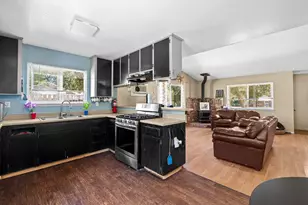 858 Cleveland Ave, Chico, CA 95928 - Photo 5