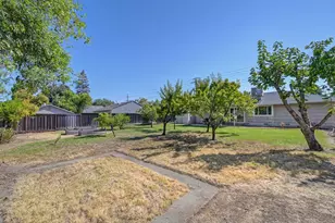 3115 Garfield Ave, Carmichael, CA 95608 - Photo 31
