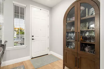 4076 Glen Springs Way, Rancho Cordova, CA 95742 - Photo 5