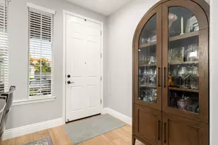 4076 Glen Springs Way, Rancho Cordova, CA 95742 - Photo 5