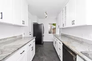 1889 Leslie Dr, Pleasant Hill, CA 94523 - Photo 29