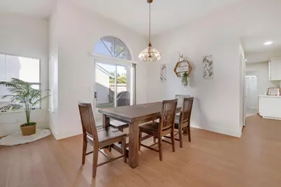 7101 Sutherland Way, Elk Grove, CA 95758 - Photo 17