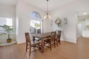 7101 Sutherland Way, Elk Grove, CA 95758 - Photo 17