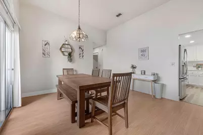 7101 Sutherland Way, Elk Grove, CA 95758 - Photo 19