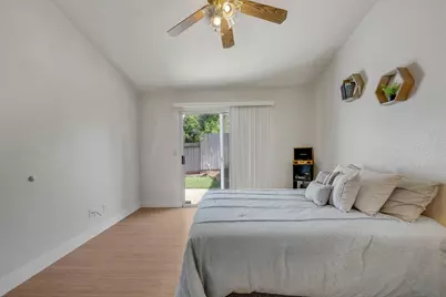 7101 Sutherland Way, Elk Grove, CA 95758 - Photo 23
