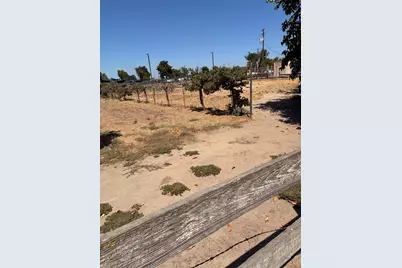 2100 W Main, Turlock, CA 95380 - Photo 9