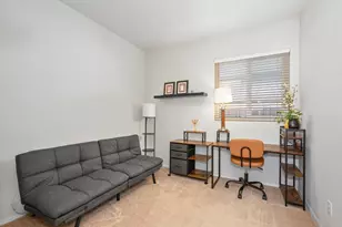 9158 Rose Parade Way, Sacramento, CA 95826 - Photo 21