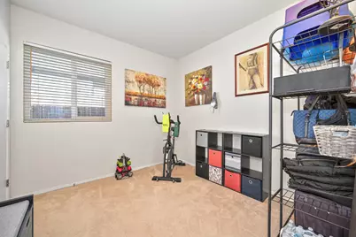 9158 Rose Parade Way, Sacramento, CA 95826 - Photo 25