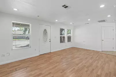 2313 Piercy Avenue, Sacramento, CA 95838 - Photo 3