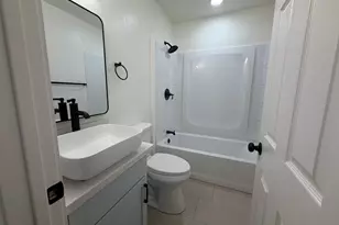 1255 Jordan Way, Hanford, CA 93230 - Photo 7