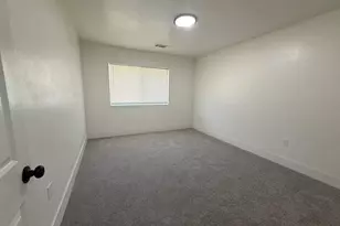 1255 Jordan Way, Hanford, CA 93230 - Photo 9