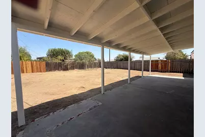 1255 Jordan Way, Hanford, CA 93230 - Photo 15