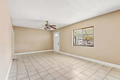 3943 Jasmine Street, Sacramento, CA 95838 - Photo 3