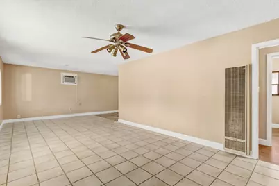 3943 Jasmine Street, Sacramento, CA 95838 - Photo 5