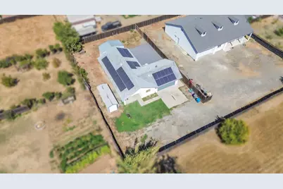 4688 Pacific Avenue, Olivehurst, CA 95961 - Photo 31