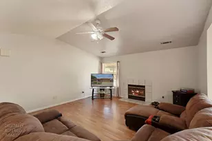 2633 Riverbend Dr, Modesto, CA 95351 - Photo 11