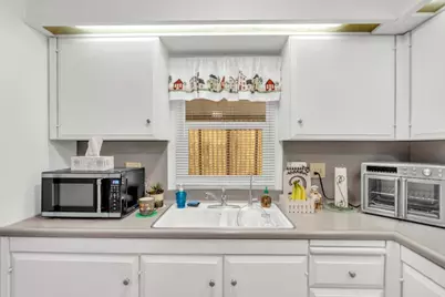 Lauppe Lane, Citrus Heights, CA 95621 - Photo 9