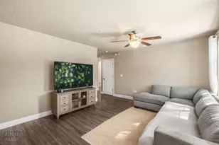 2174 Verano St, Sacramento, CA 95838 - Photo 9