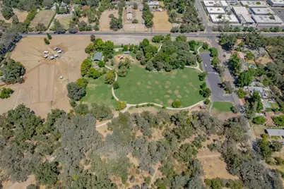 9084 Elm Avenue, Orangevale, CA 95662 - Photo 27