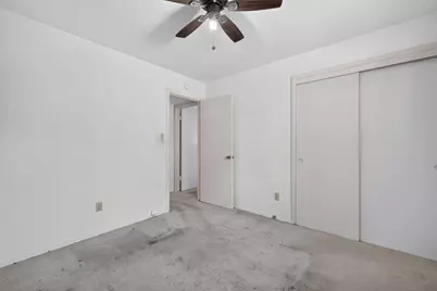 875 Parklin Avenue, Sacramento, CA 95831 - Photo 19